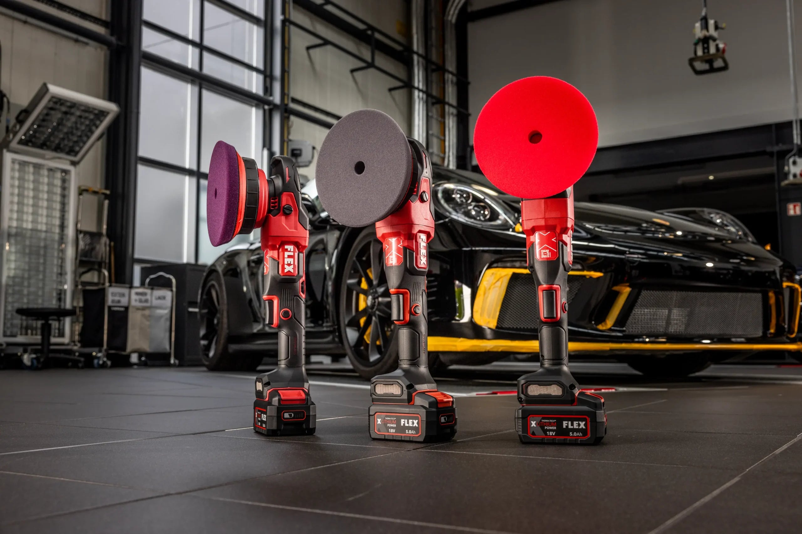 FLEX XFE 15 150 18-EC C – Batteridrevet poleringsmaskin + 2 batterier